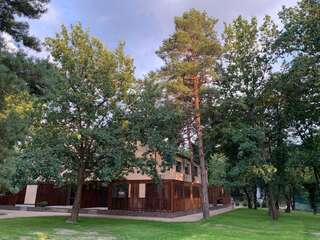 Апарт-отели Апартаменты в лесу Orlovshchina Семейный номер с террасой-1